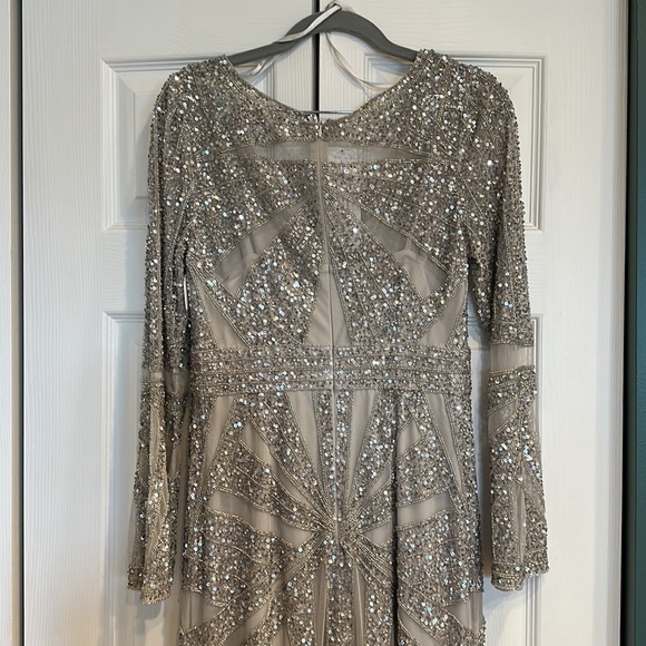 NWT AIDAN MATTOX BEADED SILVER GOWN - Picture 12 of 17